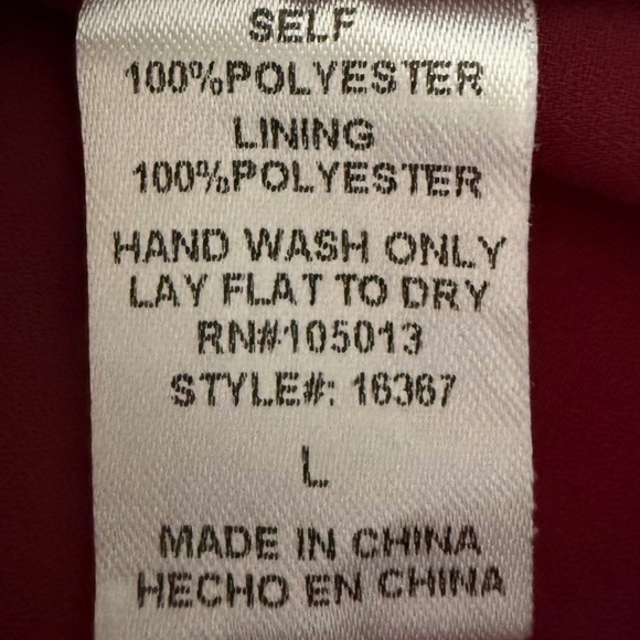 Andree by UNIT Burgundy Embroidered V Neck Babydoll Top Blouse Women's Size L - Picture 9 of 11